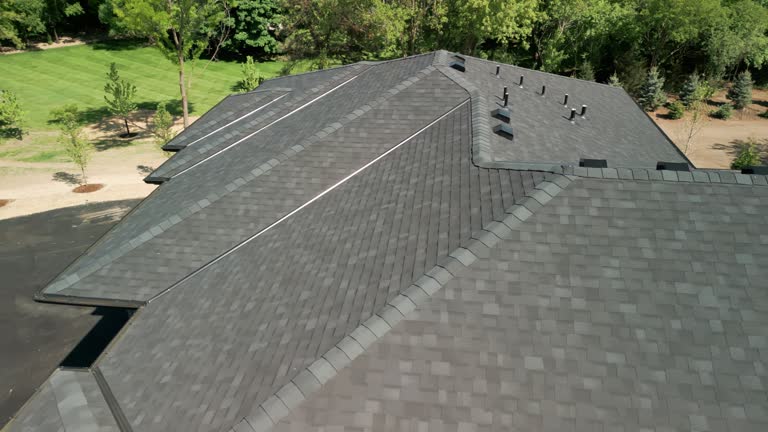 Best Tile Roofing Installation  in Beeville, TX